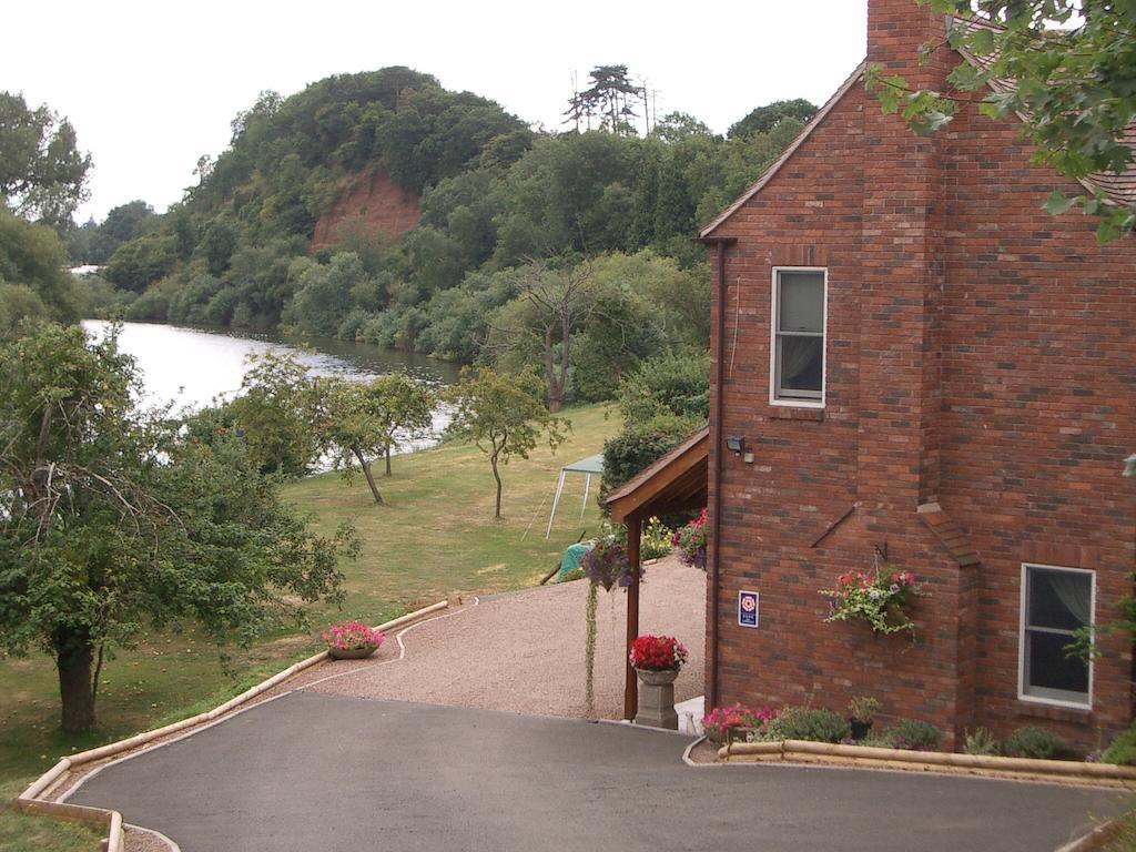 Severnside Bed & Breakfast Great Malvern Exterior photo
